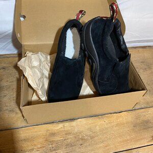 Men's Merrell 9.5 Black Slip Ons